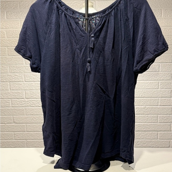 Eddie Bauer Blue Short Sleeve Blouse with V-Neck - Picture 1 of 3